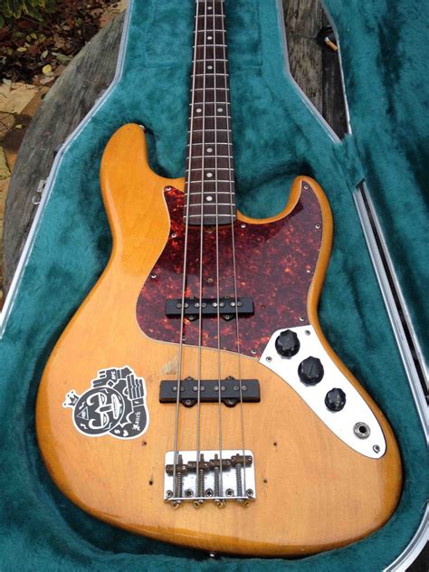 Custom Shop Custom Classic Jazz Bass V Fender - Audiofanzine