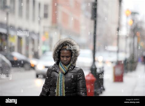 Snow storm in Philadelphia, Pa, USA Stock Photo - Alamy