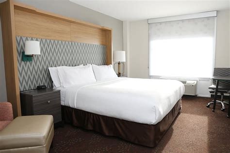 HOLIDAY INN CHICAGO O'HARE AREA, AN IHG HOTEL $114 ($̶1̶8̶4̶) - Updated ...