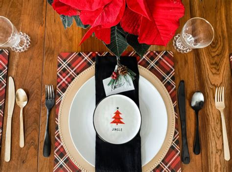 Simple DIY Place Cards for Your Christmas Table // This is our Bliss