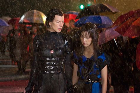 Things To Do In Los Angeles: Resident Evil: Retribution Review I Need Retribution For Seeing ...