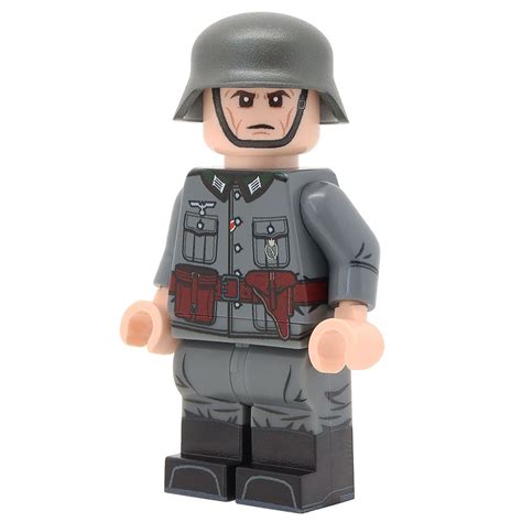 Lego Minifigure WW2 German Solider #4 The Minifig Co TMC Medic German Body | ubicaciondepersonas ...