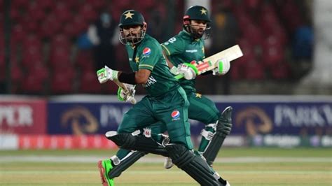 Babar Azam, Mohammad Rizwan help Pakistan complete their highest successful run-chase; hosts ...