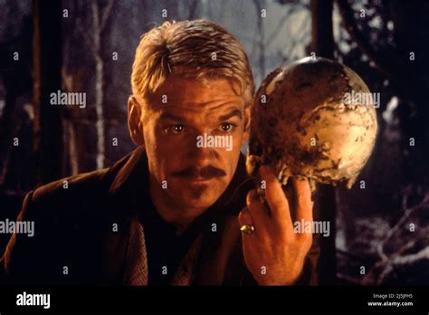 KENNETH BRANAGH in HAMLET (1996), directed by KENNETH BRANAGH. Credit ...