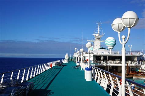 Pullmantur Monarch Review of a Super Cheap Transatlantic Cruise