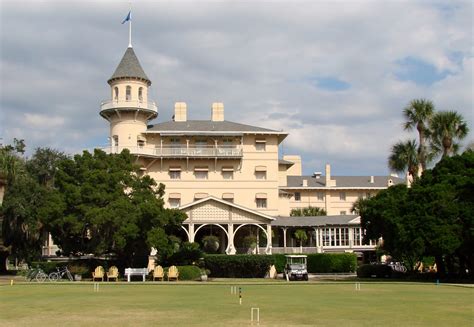 in-the-right-lane: Jekyll Island historic district