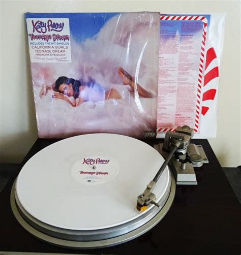 Katy Perry - Teenage Dream Vinyl Record (100% Original Press), Hobbies ...