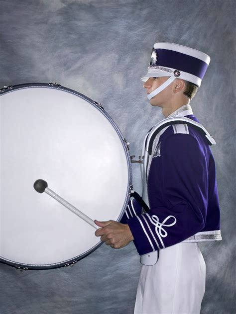 Why Do Marching Bands Wear Uniforms? – Top Music Tips