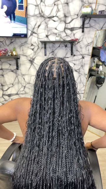 Knotless Braids |📍Miami Gardens on Instagram: "(GODDESS KNOTLESS) with ...