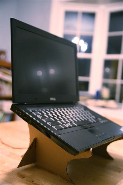 Cardboard Laptop Stand | Diy laptop stand, Diy laptop, Diy recycle