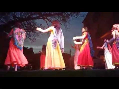 Chunari-Chunari Belly Dance - YouTube