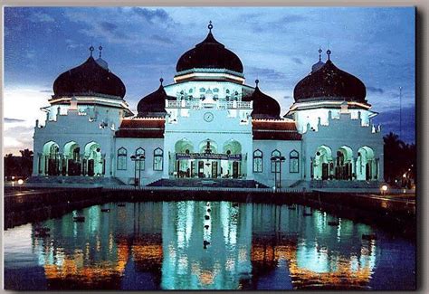 GREAT ARCHITECTURE IN THE HISTORY OF ART! Raya Baiturrahman Mosque, Indonesia City: Banda Aceh ...