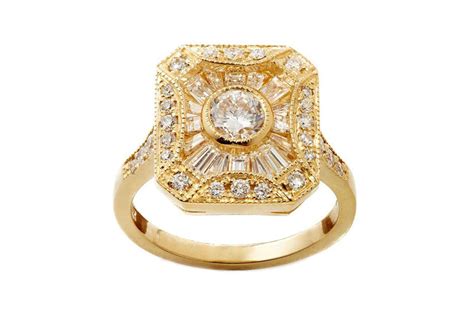 The most gorgeous art deco engagement rings | ELLE Canada Magazine ...