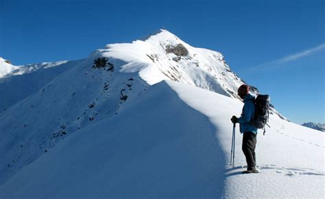 Winter hiking in Aosta Valley: heaven on Earth - Trekking Alps