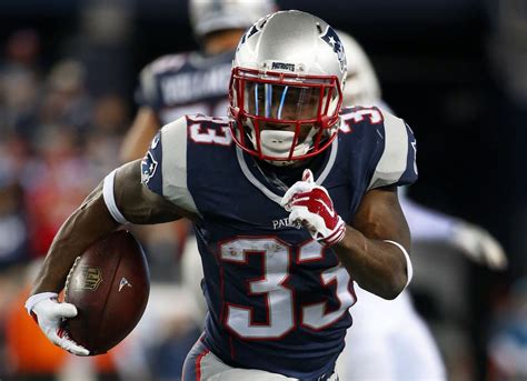 Bill Belichick: Patriots RB Dion Lewis has had 'a lot of good football ...