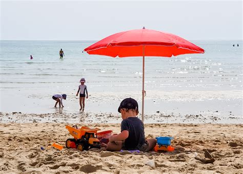 Beaches in Qatar, PART 2. Three great beaches you've probably never ...