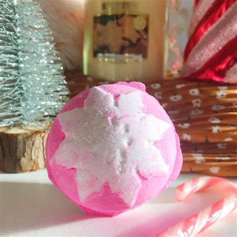 Lush Snow Fairy Bath Bomb Review | Food and Other Loves