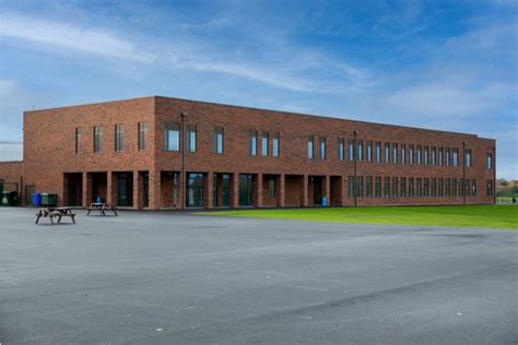 Saltley Academy, Birmingham - Andy Flynn Brickworks