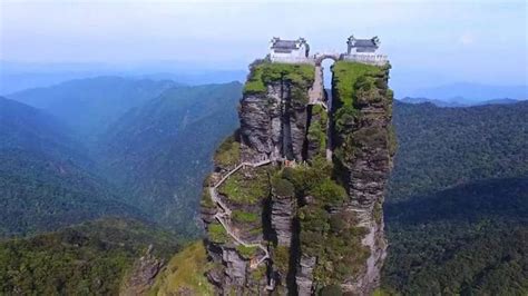 Fanjingshan Temple - The Stunning Twin Temples Atop China's Holy Mountain