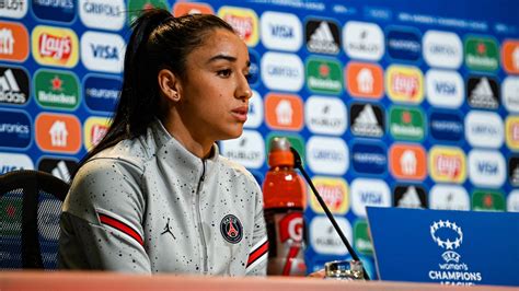 PSG : Sakina Karchaoui affiche ses ambitions pour cette saison - Canal ...