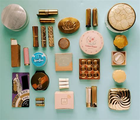 Collecting Vintage Cosmetics - Janes Distractions