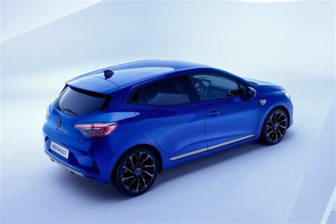 2023 New Renault Clio; The Standard-Setting Versatile City Car - AUTOBICS