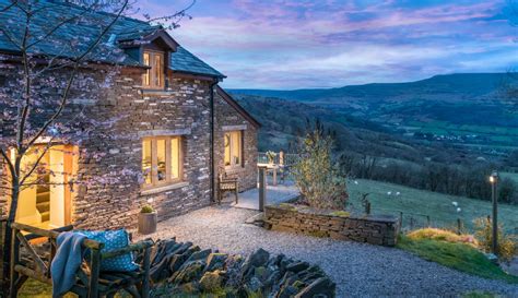 Brecon Beacons Remote Luxury Cottage, Crickhowell South Wales