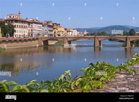 Ponte alle Grazie bridge, Florence, Italy Stock Photo - Alamy