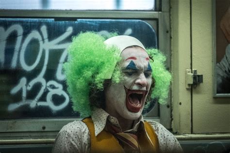 Joker (2019) Movie Still - Joaquin Phoenix - Arthur Fleck / The Joker - Joker (2019) photo ...