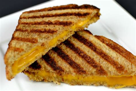 Ultimate Grilled Cheese Tips - As The Bunny Hops®