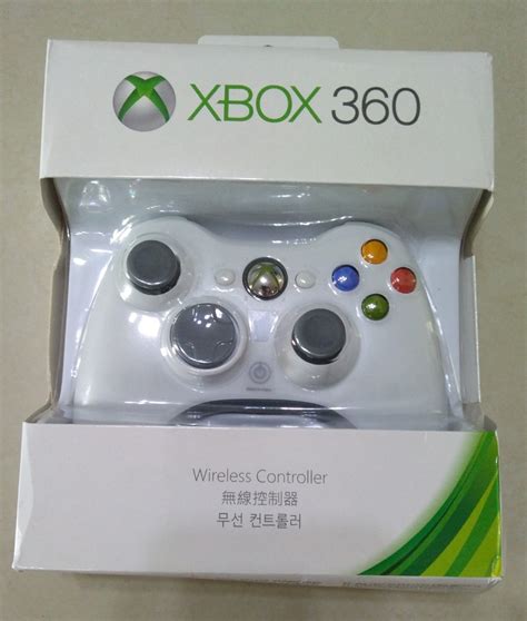 Xbox 360 White Wireless Controller, Video Gaming, Gaming Accessories, Controllers on Carousell