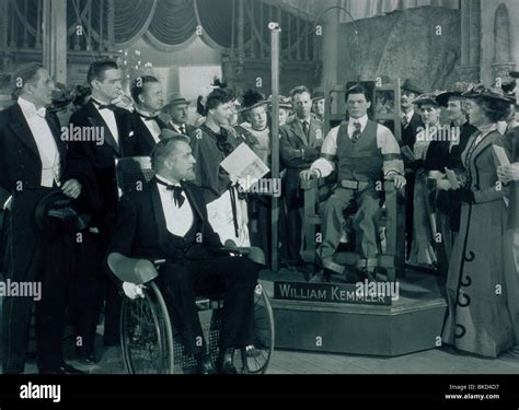 HOUSE OF WAX (1953) VINCENT PRICE, CHARLES BRONSON HOW 015 Stock Photo - Alamy