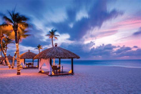 Top Romantic Honeymoon Destinations in the USA