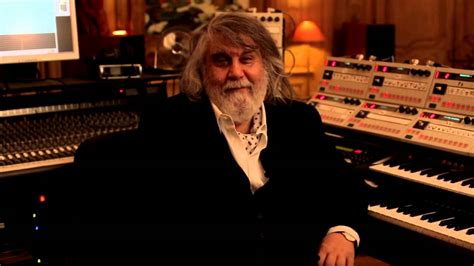 Vangelis - Poeme Symphonique (Movement Two) - YouTube