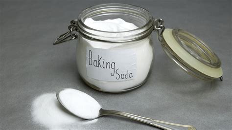 5 Best Substitutes For Baking Soda