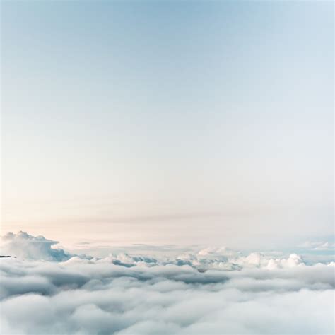 Download wallpaper: Floating on clouds 2048x2048