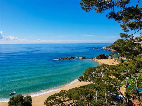 The Best Costa Brava Beaches and Places to Stay in the Costa Brava