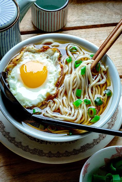 Simple Noodle Soup - Cooking With Lei