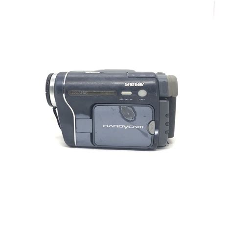 Sony Handycam CCD-TRV428e videoHi8, Photography, Video Cameras on Carousell