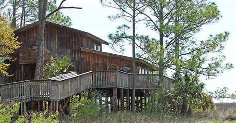 Visit the Wakulla Welcome Center - Tiplr