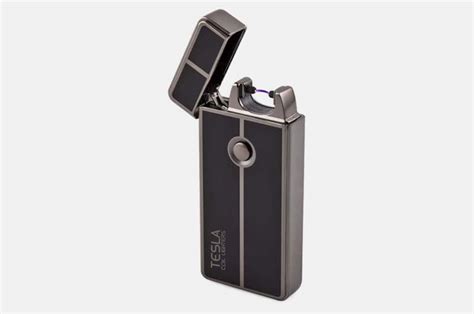 The 12 Best Windproof Lighters | GearMoose