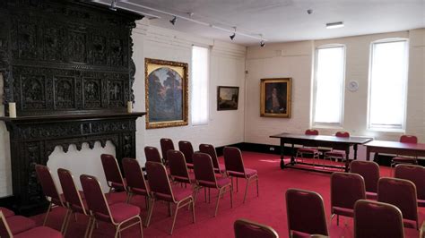 Meetings – Portsmouth Museum and Art Gallery