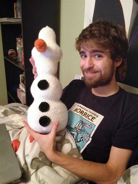 Olaf from Disney's "Frozen" Crochet Pattern! By: Ashley Phillips (@thegingerbeast) When I first ...