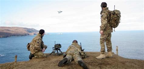 10 Great Photos Of The RAF Regiment