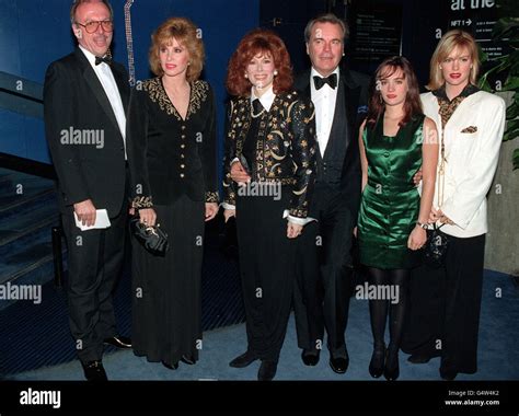 Robert Wagner and family Stock Photo: 106273302 - Alamy