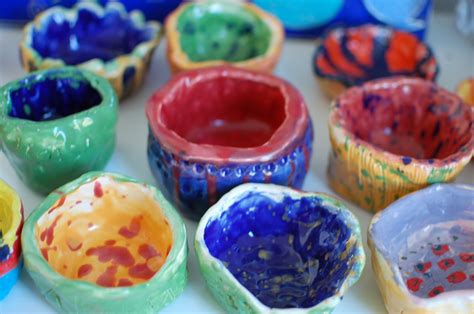 Sunnyside Art House: Colourful Pinch Pots and Pinch Pot Creations