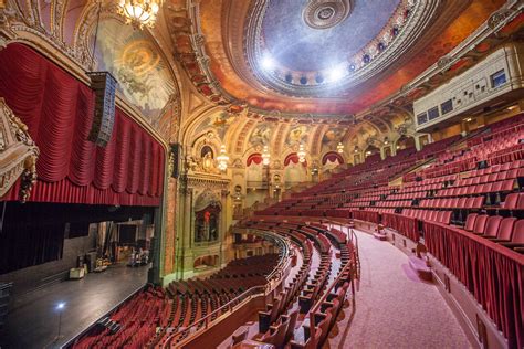 Chicago Theatre - Historic Theatre Photography