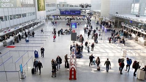 Frankfurt Airport reopens Terminal 2 - Frankfurt-Tipp