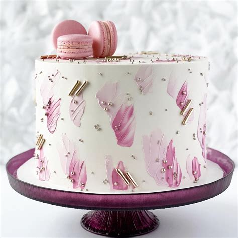 April Cake Decorator Spotlight - Find Your Cake Inspiration | Elegant ...