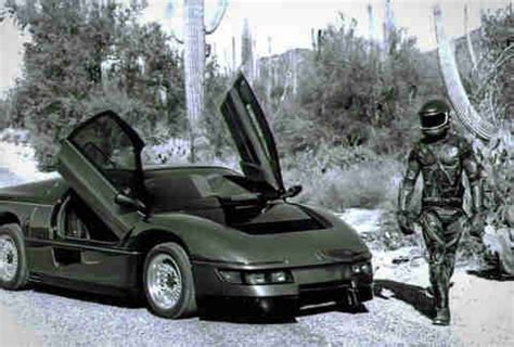 Charlie Sheen(in costume) and The Turbo Interceptor in The Wraith, 1986 : r/OldSchoolCool